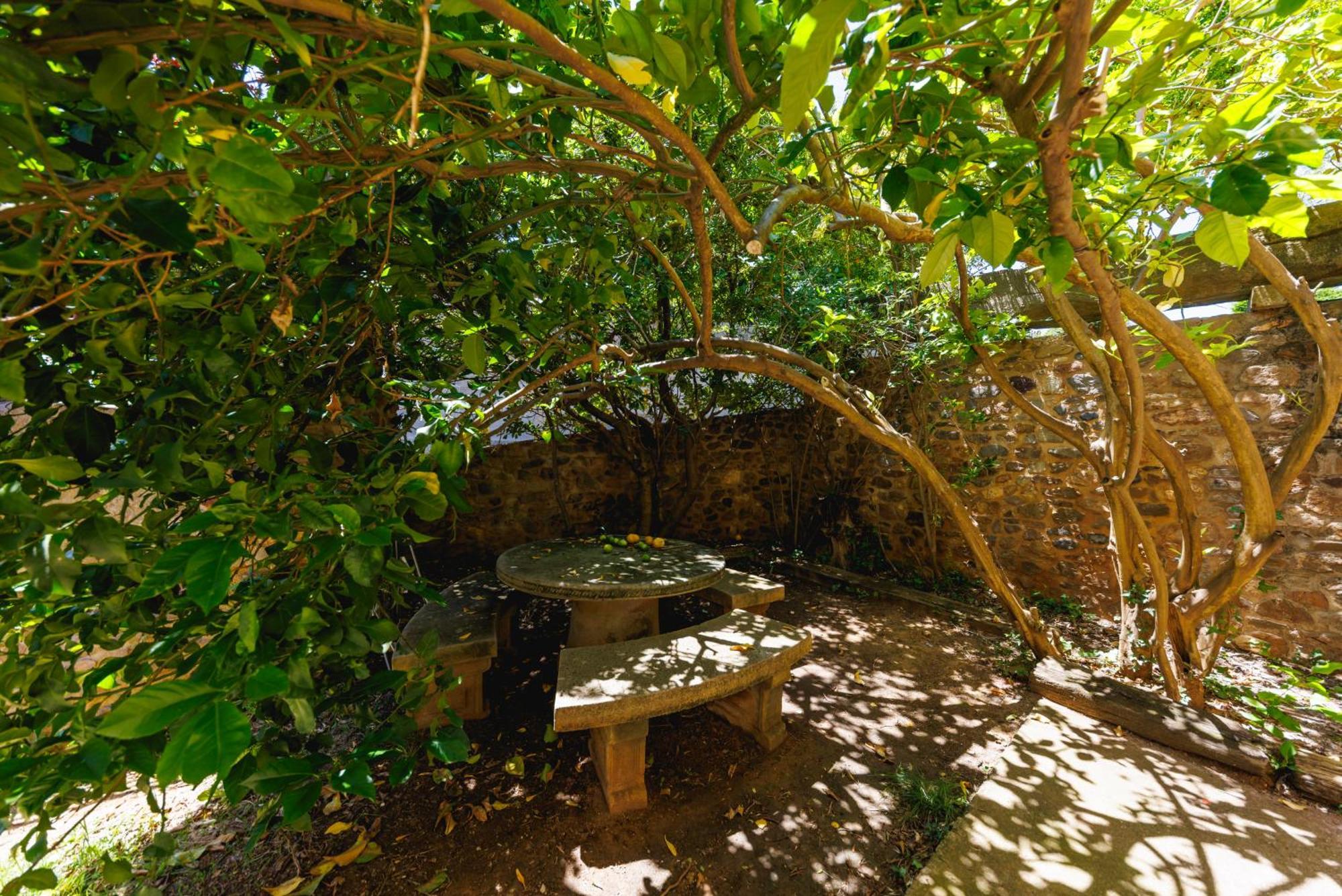 Turisme Rural - Mas Vila - Monells La Bisbal d'Emporda Εξωτερικό φωτογραφία